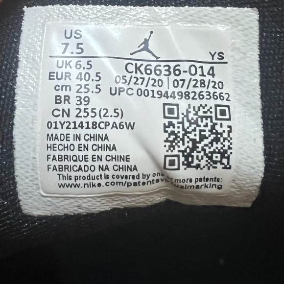 Nike Air Jordan Max Aura 2 Black Game Royal Men’s Shoes - Picture 6 of 7